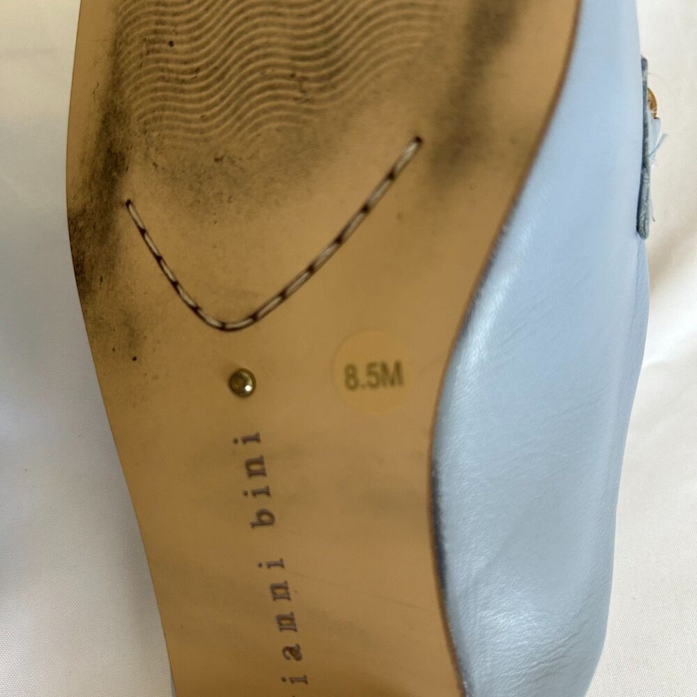 Gianni Bini Women's Light Blue Croc-Embossed Gold Chain Mules Size 8.5M - Picture 6 of 6